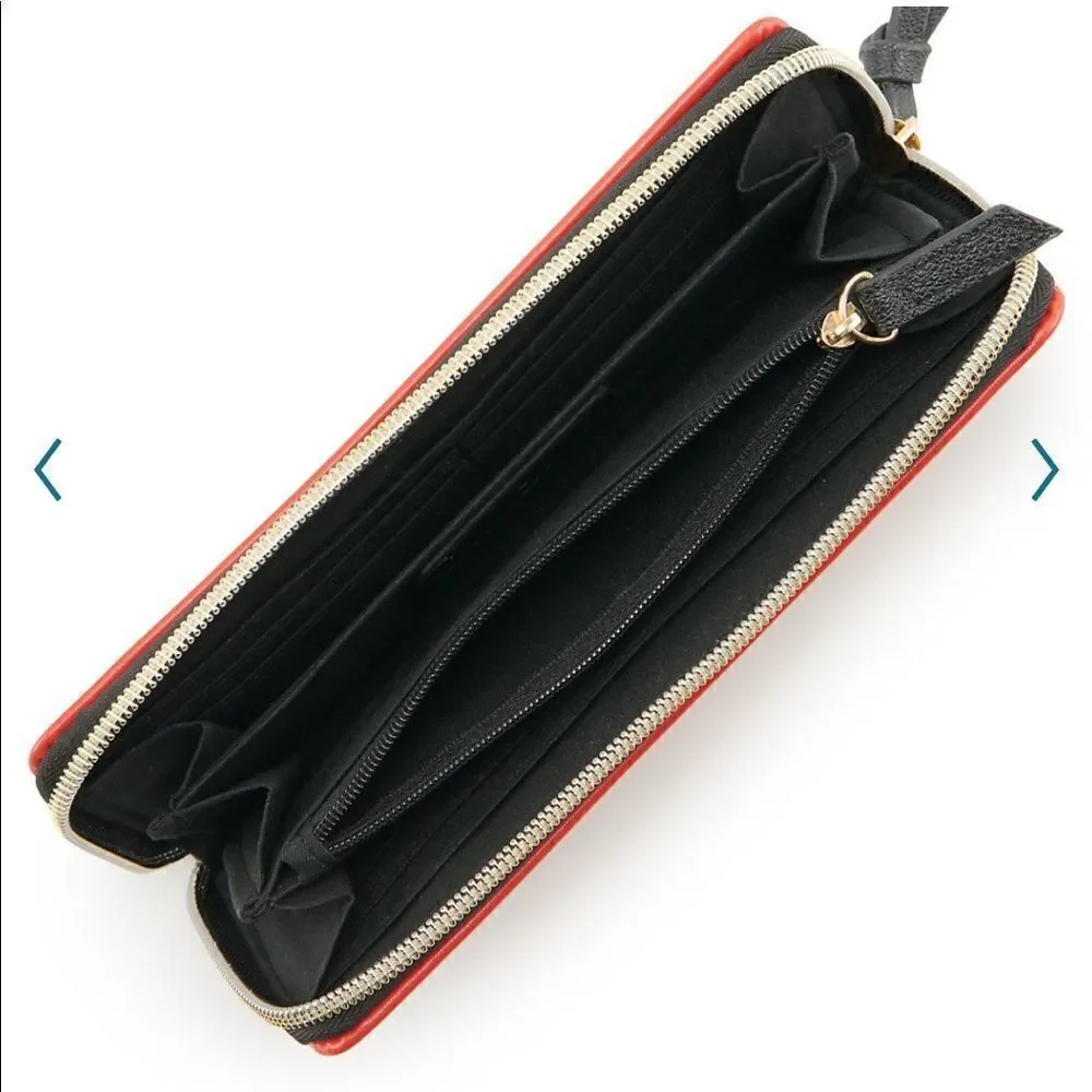 Danielle Nicole Disney’s Mickey Mouse zip around wallet NWT